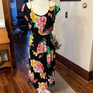 Old Navy Summer Maxi Sz M